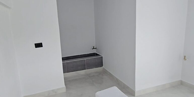 WhatsApp Image 2025-12-03 at 3.25.32 PM (1)