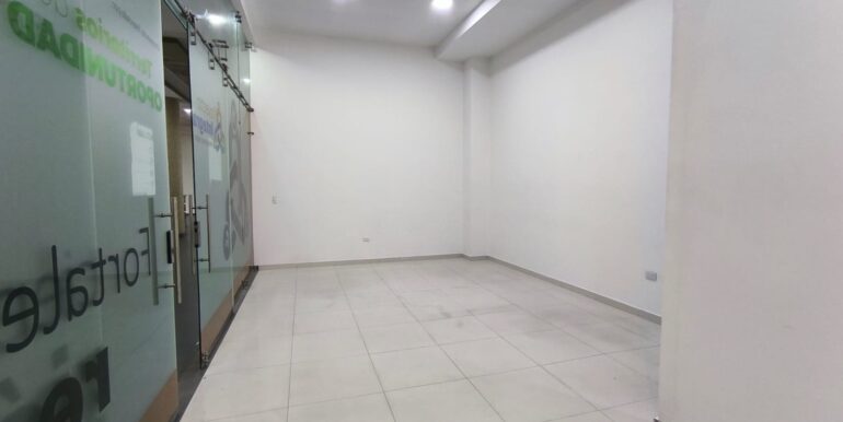 WhatsApp Image 2025-11-10 at 12.03.42 PM